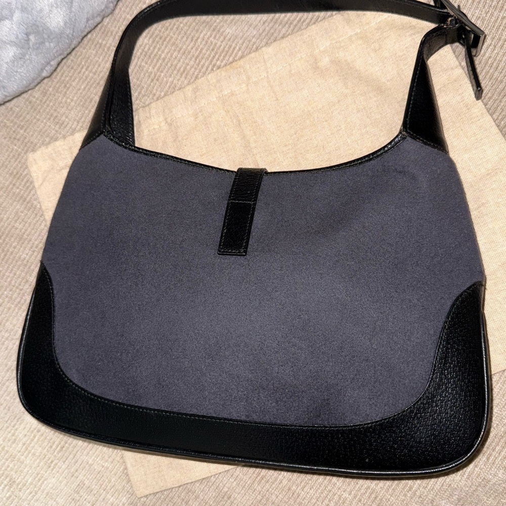/traded/👑 Vintage Gucci Jackie Bag - Picture 9 of 14